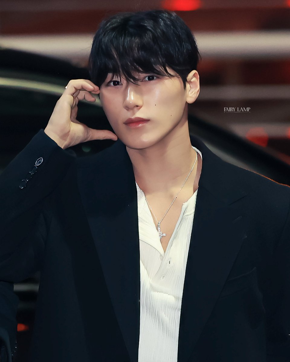 ғᴀɪʀʏ ʟᴀᴍᴘ tweet media