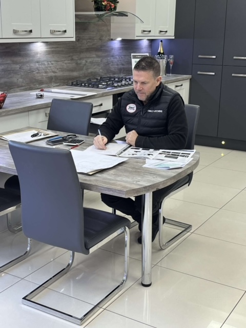 DirectKitchens1's tweet image. Our Direct Kitchens team have had a lovely and well deserved Christmas break and are now ready to welcome you into our Sheffield showroom for 2026 🎉✨

Proudly serving homes across the region for over 25 years and here’s to many, many more 🙌

 Visit: bit.ly/4pKX1uY