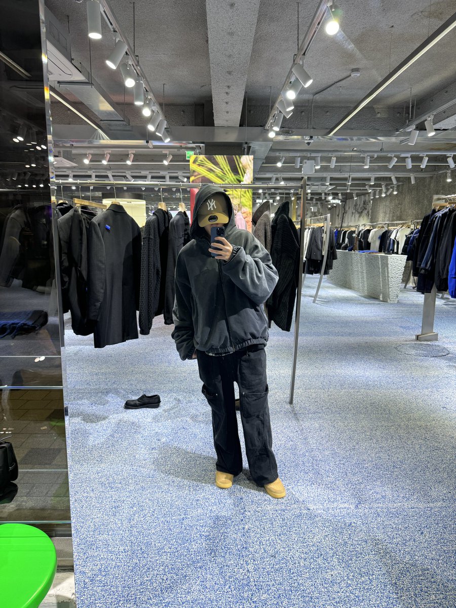 年越しは🇰🇷行ってきました
韓国の冬は鼻が取れちゃうんじゃないかくらい寒かった。
ただ、メンシプで韓国での男達の熱き戦いが繰り広げられた様子が上がりますのでお楽しみに✌️