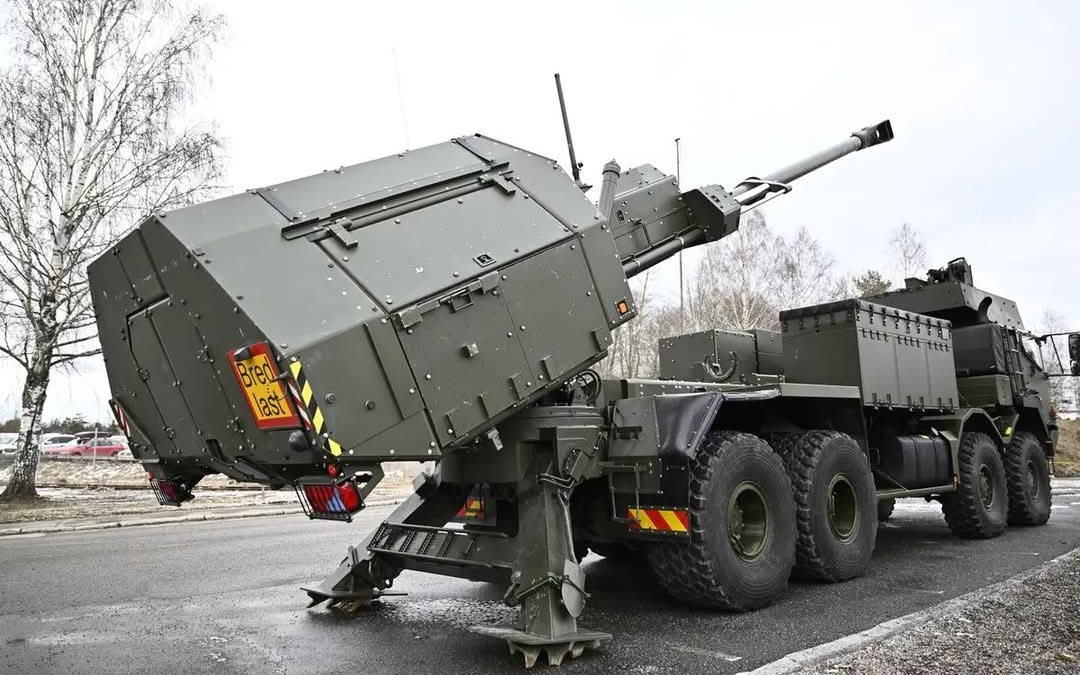 We've delivered 26 Archers to the 45th Artillery Brigade of the UA Armed Forces. Some say it's the best piece in the world now and the heroic people operating it deserves nothing but the best. I know we are working hard to bring you more.
SlavaUkraini 🇺🇦🇸🇪