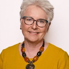 Kingston University tweet media