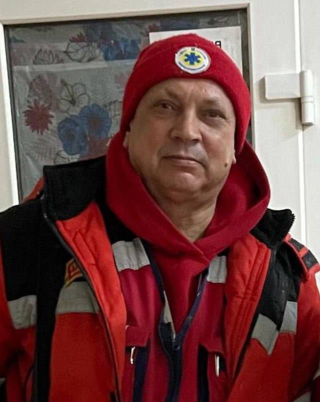 "Ordinary russians" are celebrating that they killed 56 year old Paramedic Sergei this morning whilst he was pulling others from the rubble, they intentionally struck an apartment building twice with the aim of killing as many rescue workers as possible.

This is why I hate them.
