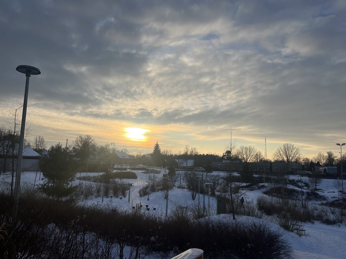 Ejot uz darbu, ik pa laikam roka izvelk telefonu un pamazām sāk veidoties foto kolekcija. Oktobris, novembris, decembris un janvāris aktīvās atpūtas parkā Mežs Valmierā.❤️