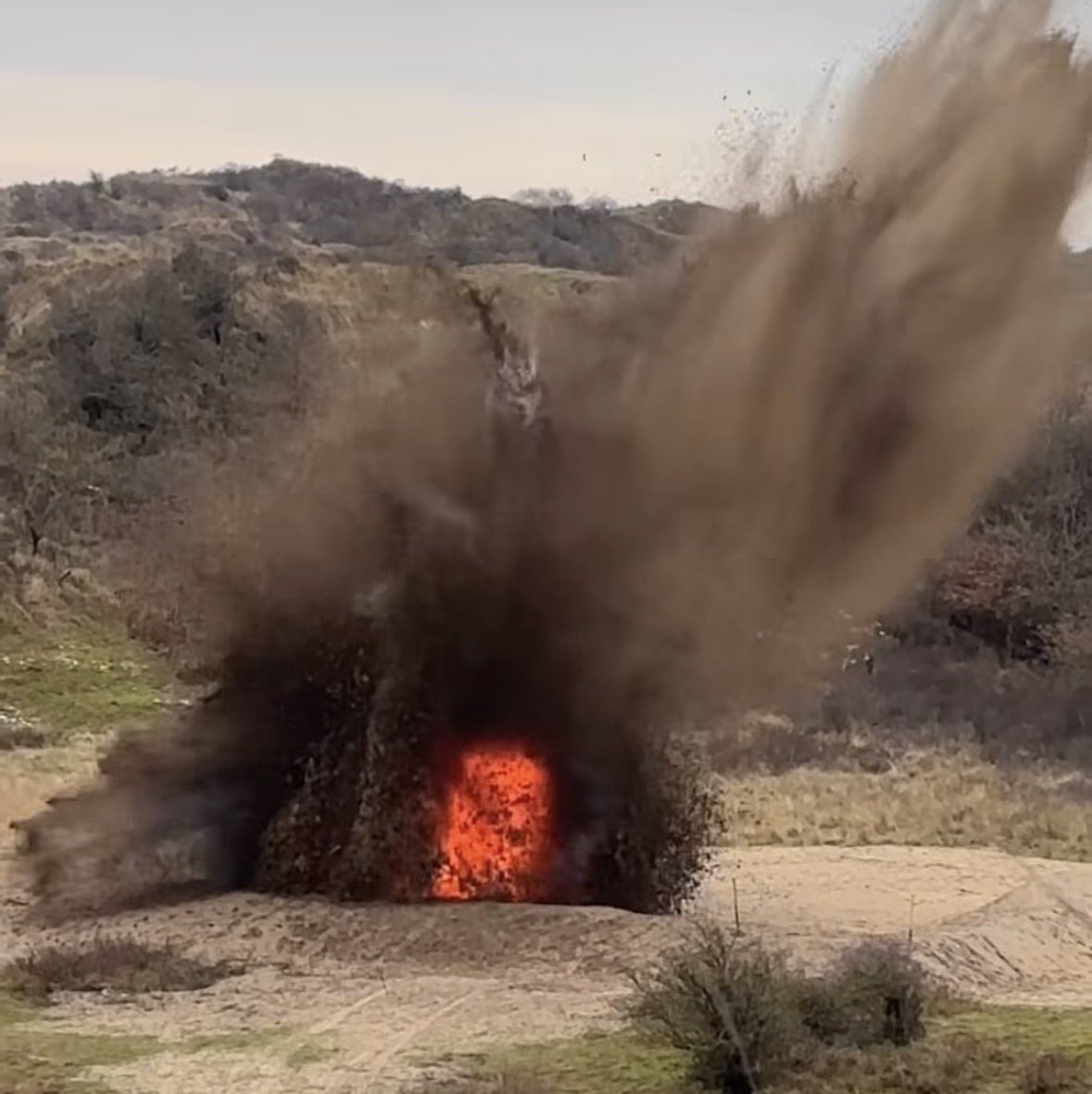 112 melding EOD laat bom uit Tweede Wereldoorlog ontploffen bij IJmuiden