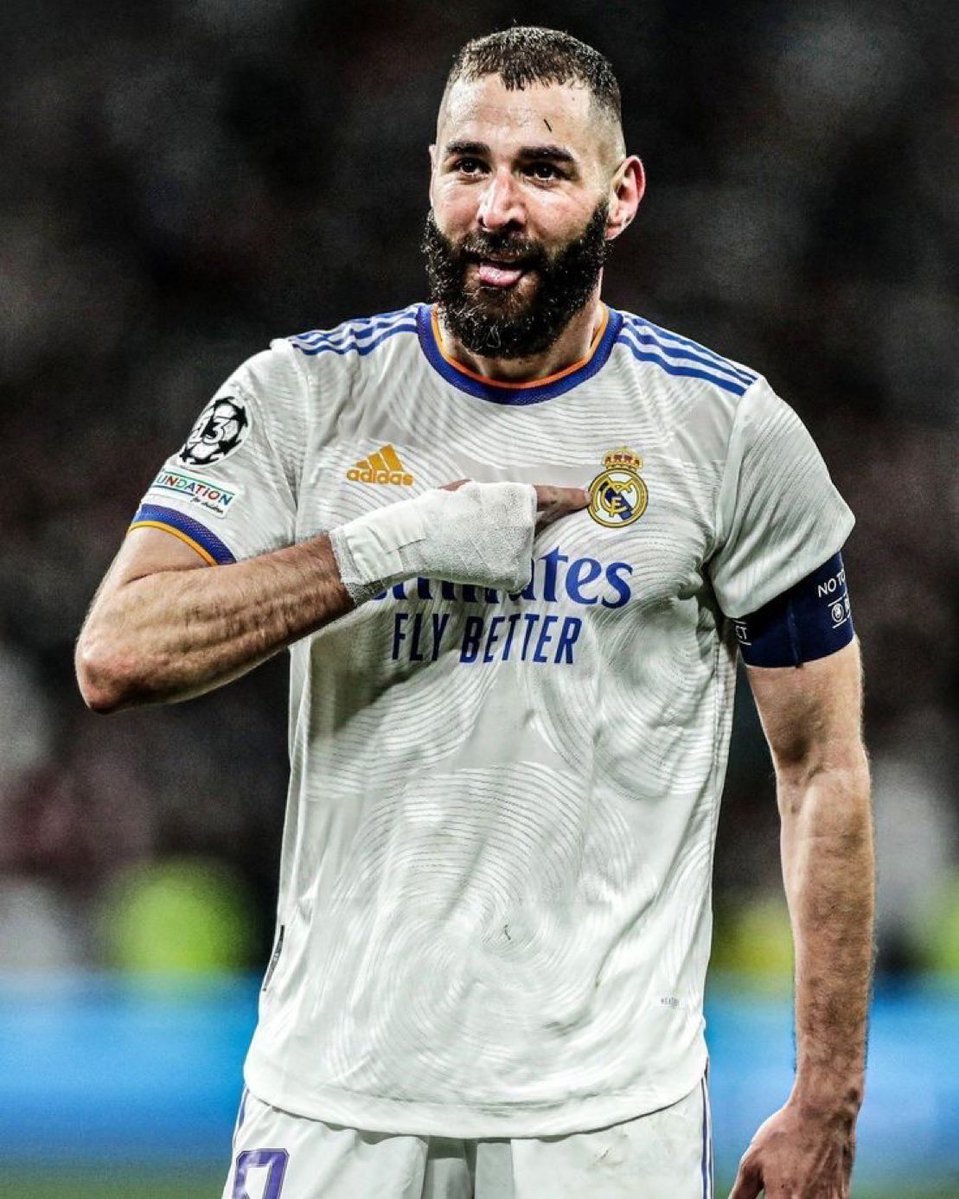 RMadrid_actu's tweet image. 🚨 Benzema va ASSISTER À LA FINALE de SuperCoupe pour soutenir le Real Madrid. @marca ✅🤍