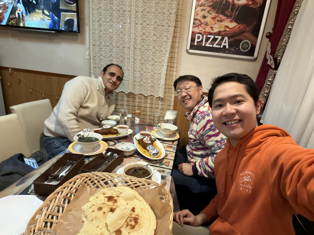 遅くなってしまいましたが、2026年もどうぞよろしくお願いします！

今年は「エジプトでの上市」を目標に、今まで以上に励んでまいります！
ということで、エジプト料理のレストランで新年会をしました🇪🇬