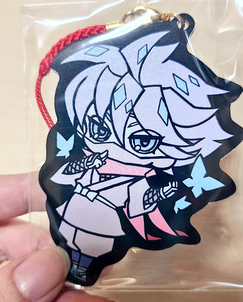 ObOrOnOyOnO's tweet photo. まいどぅーさんの黒アクリル版アクキー届いてた！
まぁまぁーーラバストっぽくなった気がする！
普通のアクリルより色部分がテカテカちゅるちゅるしてて綺麗(*˘︶˘*)
#MYDOO https://t.co/rBUv7ZlZvT