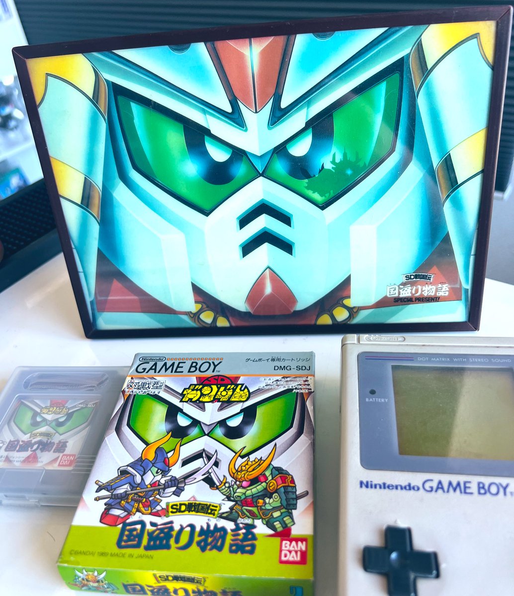 tomoharuzaitsu's tweet image. 実家で発掘！
キャンペーンで当たった二代目大将軍のセル画！

#SDガンダム　#SD戦国伝