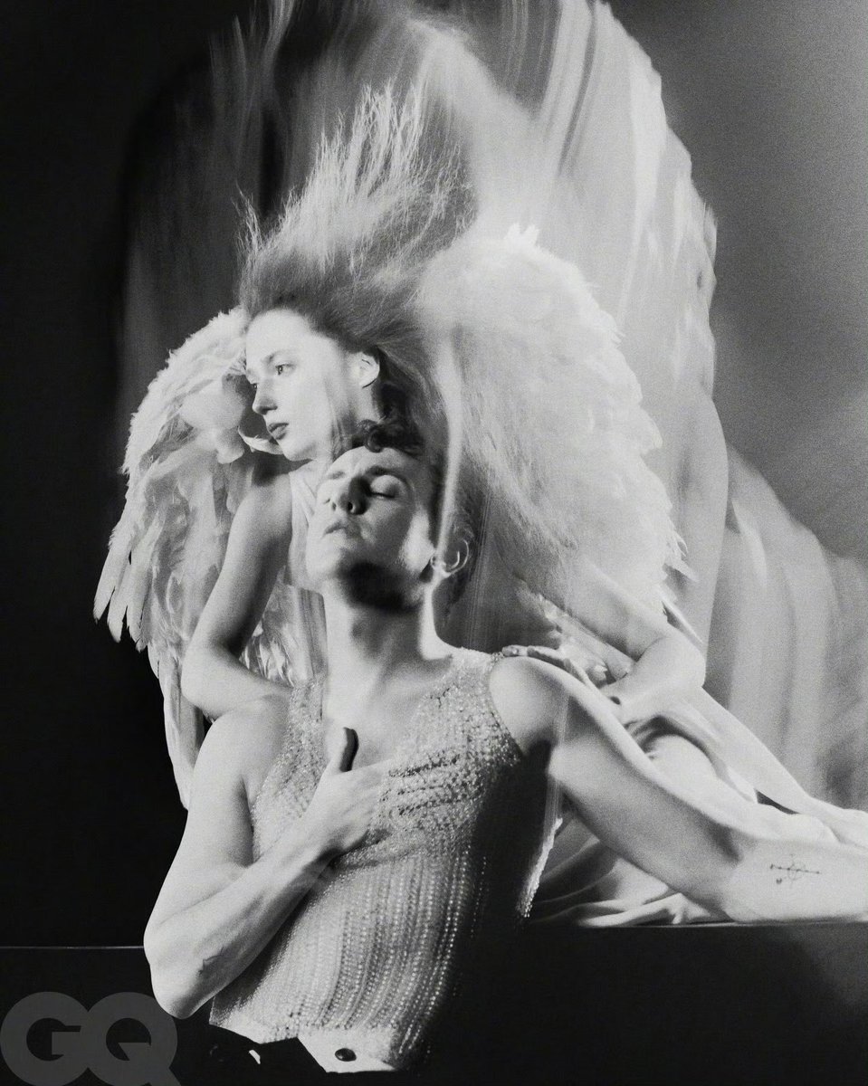 dearvotion's tweet image. I’ve never been moved by a male editorial in forever, of course it was shot by Elizaveta Porodina.