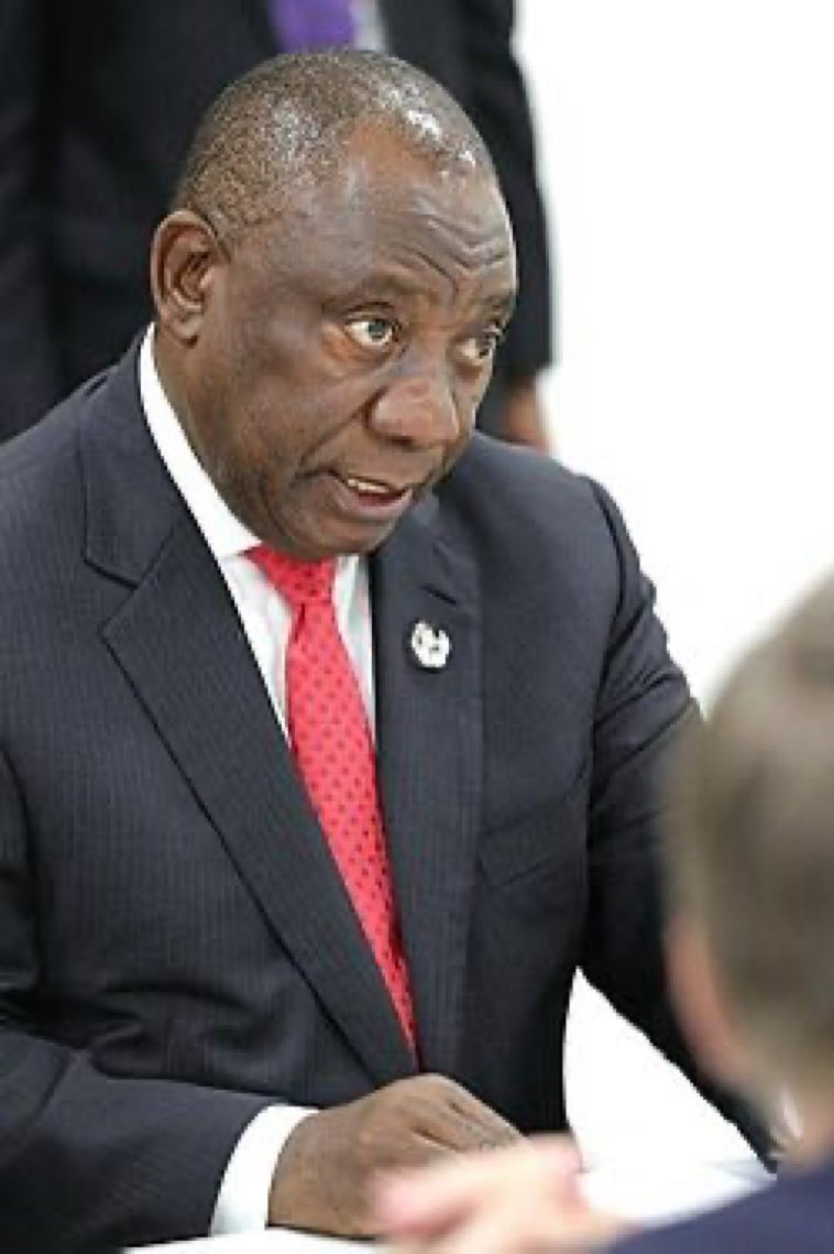BafanaSurprise's tweet image. Breaking News:

Cyril Ramaphosa will be taking action against everybody who exposed the South African for its racist policies,  to the World. 

This came after they failed at doxing X users that were vocal about exposing the government, now they will be applying force and pinning…
