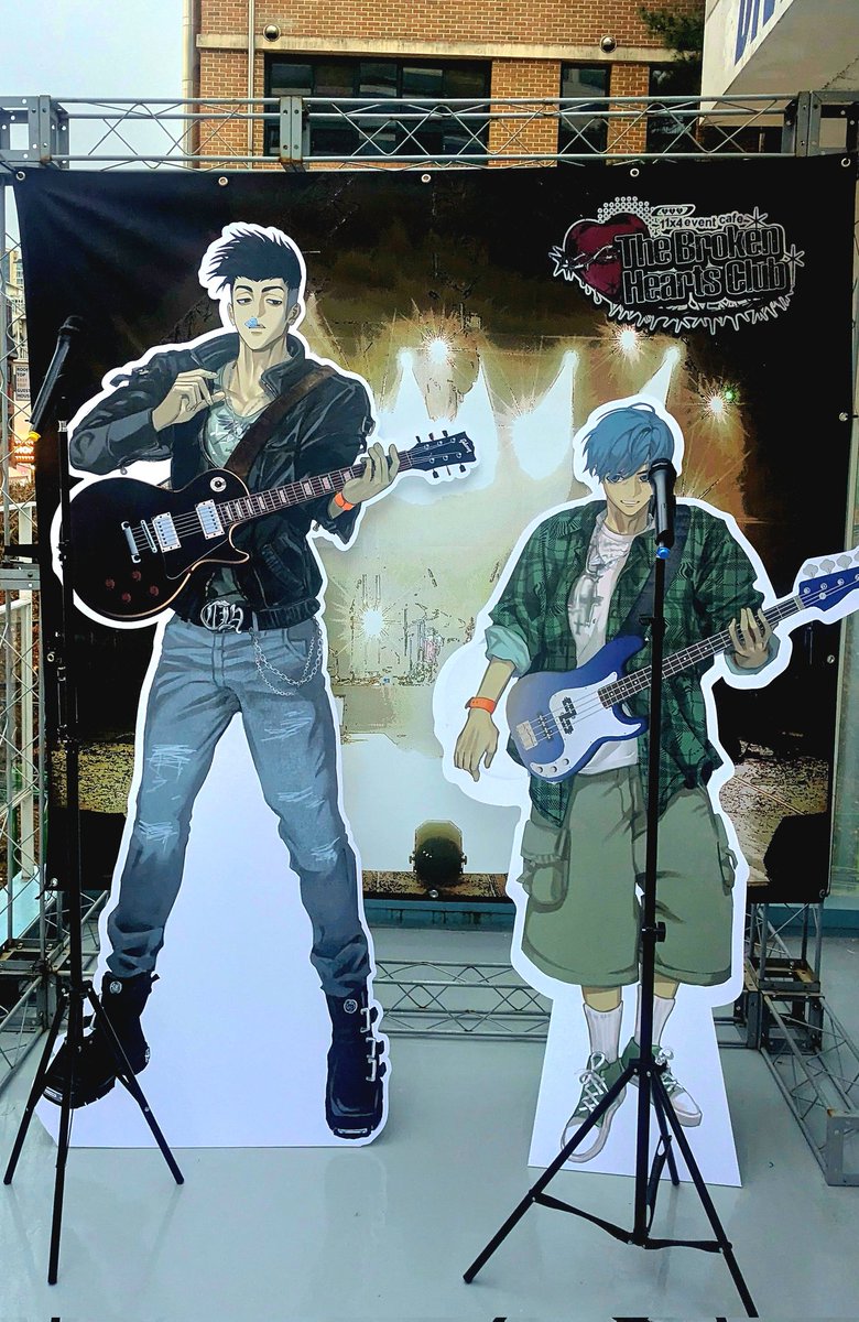 ❤️‍🔥카페 개최를 앞두고❤️‍🔥
내일 여러분을 만나기 위해 준비 중입니다. 처음 카페 수요조사를 진행했던 것이 2025년 3월이었는데, 벌써 이렇게 개장을 앞두고 있다니 감회가 새롭습니다.
폭설 주의보가 예정되어 있는 만큼, 방문해 주시는 모든 분들께서는 안전에 유의하시어 조심히 방문해 주시기