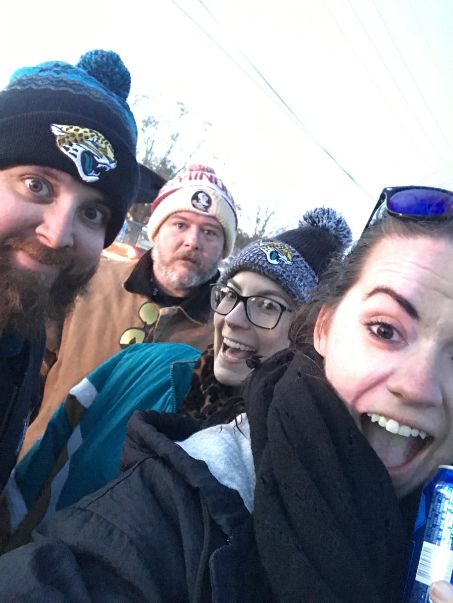 bsalt's tweet image. Bring back the confetti !!