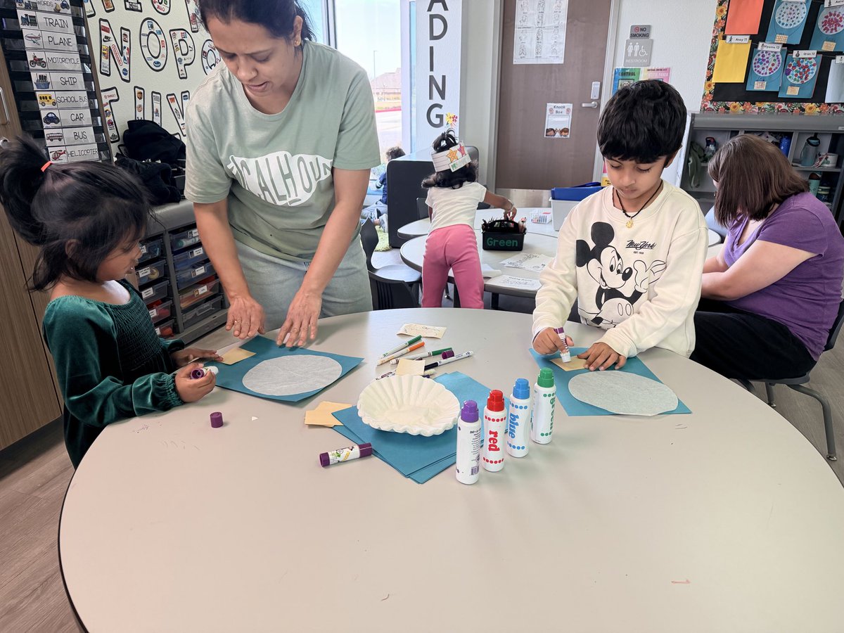 Mrs. Moreno tweet media