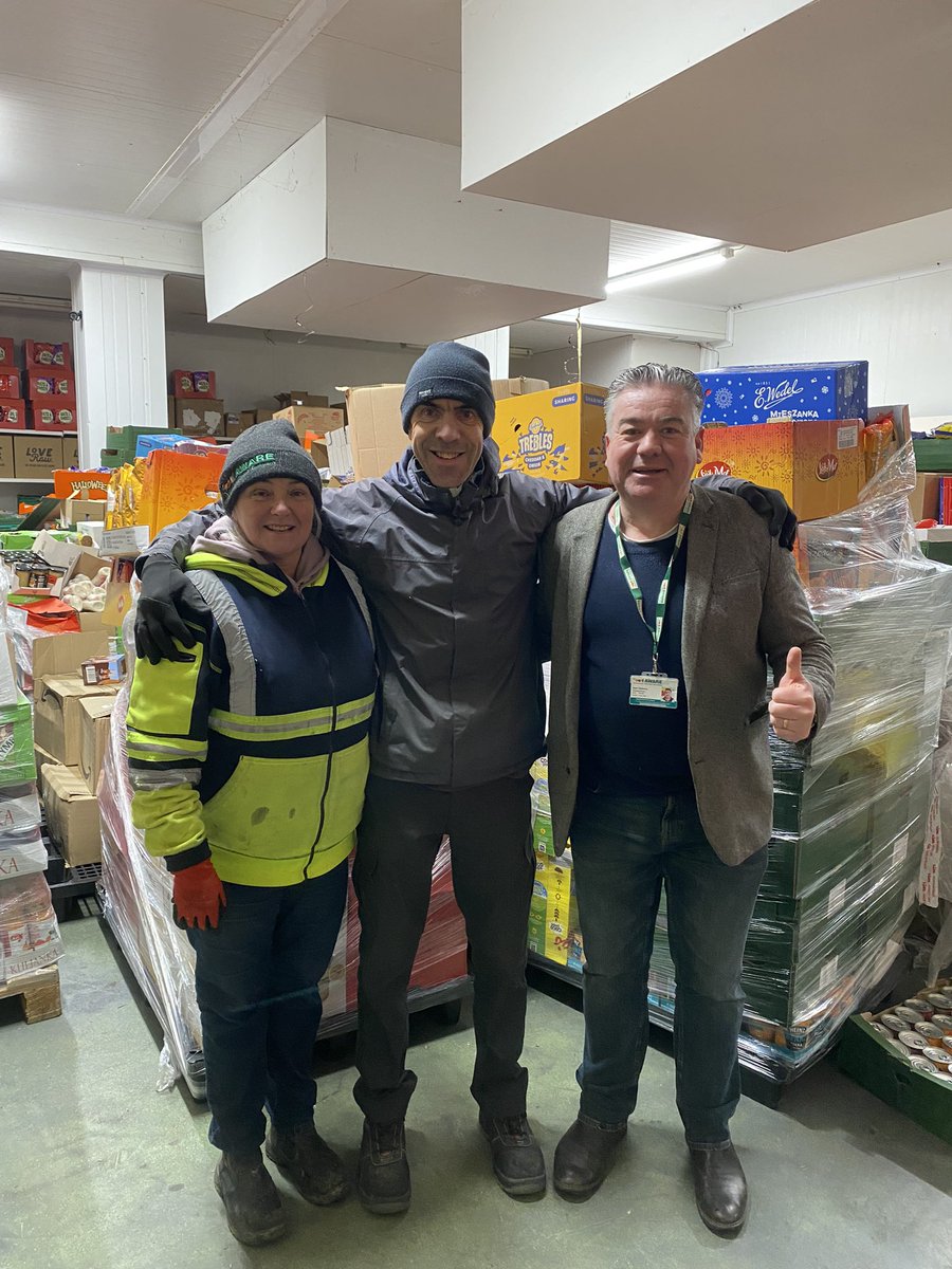 FoodAWARE's tweet image. Happy New Year from all 
@FoodAWARE!

We’re 18 years old today!

In 2025 -

•812 tonnes of food redistributed
• 138 community orgs supported 
• 2.6m meals
• 20+ volunteers
• 1 fab Team!
Thanks to all our supporters!

Bring on 2026✅
@WRAP_UK @nbrly @PostcodeLottery @LFHW_UK