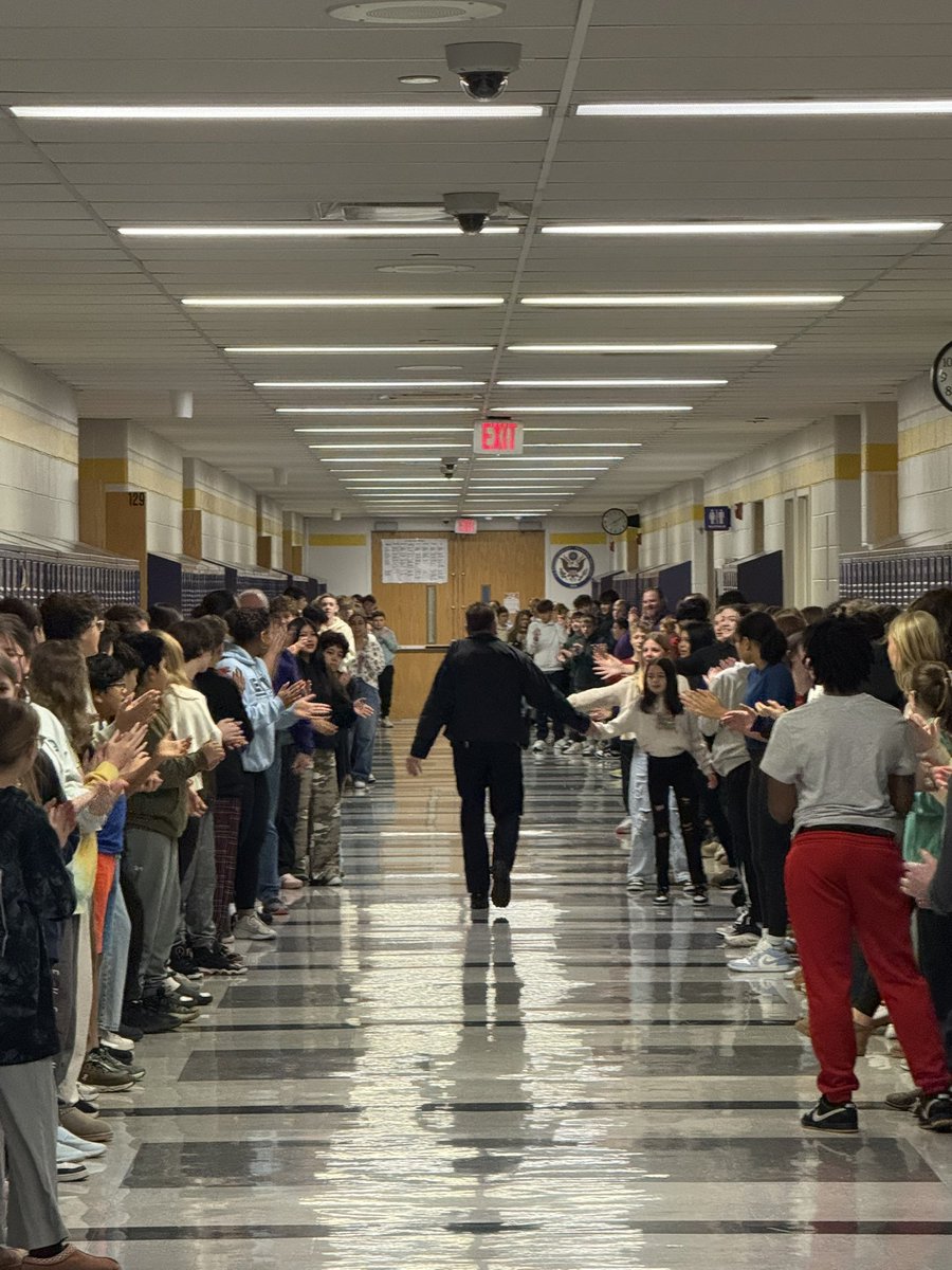 Avon Middle School tweet media
