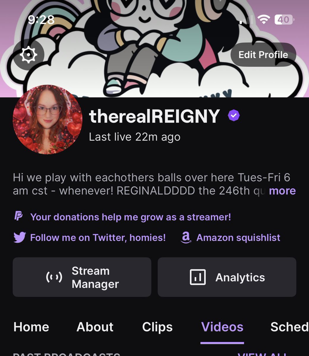 ReignyDayyyy's tweet image. I can’t like, process this? But also, new name with the checkmark! My brain is mush but you guys have absolutely floored me and I can’t thank you enough.