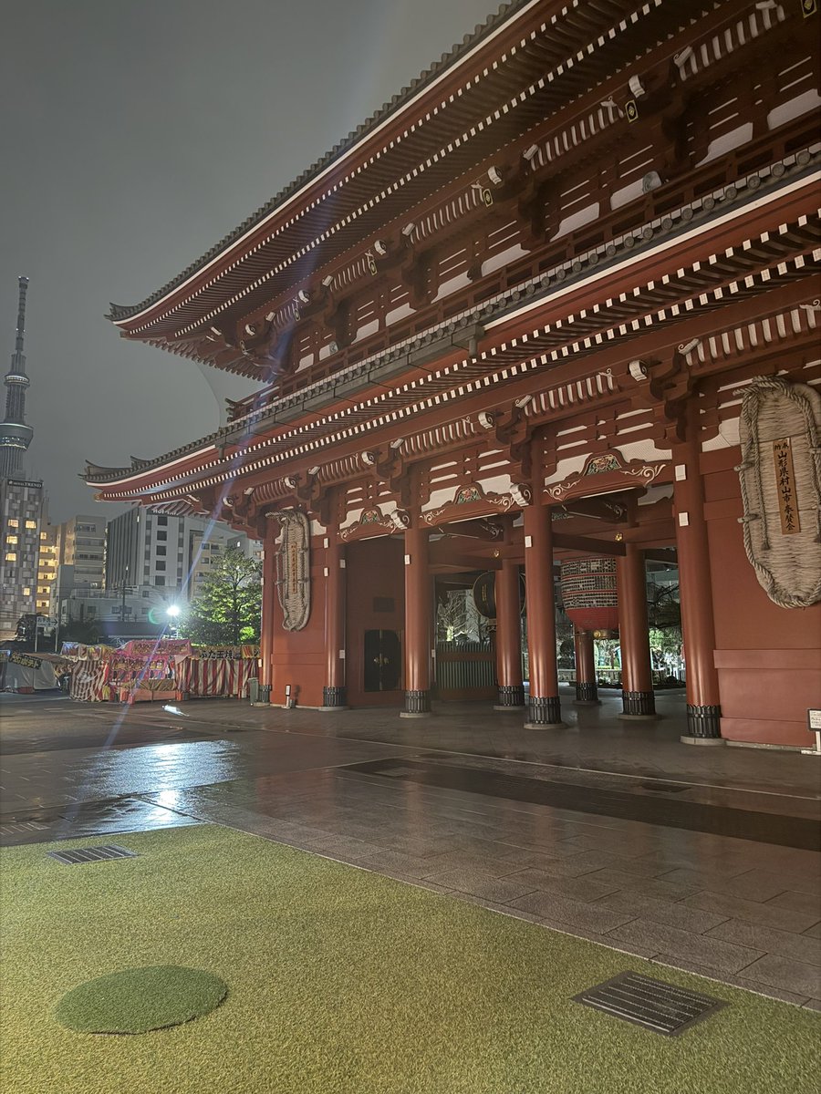 zagi_V2's tweet photo. 浅草近くの仕事場の夜勤なんで休憩中に歩いていけるんですよ https://t.co/h0RDyAXlky