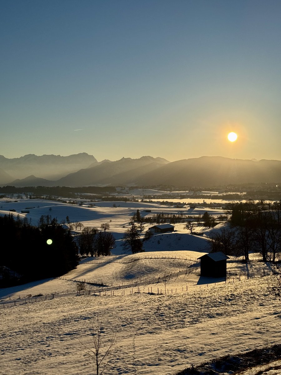 Sunset in snowy landscape. Shane it’s all nearly melted now. 🫠