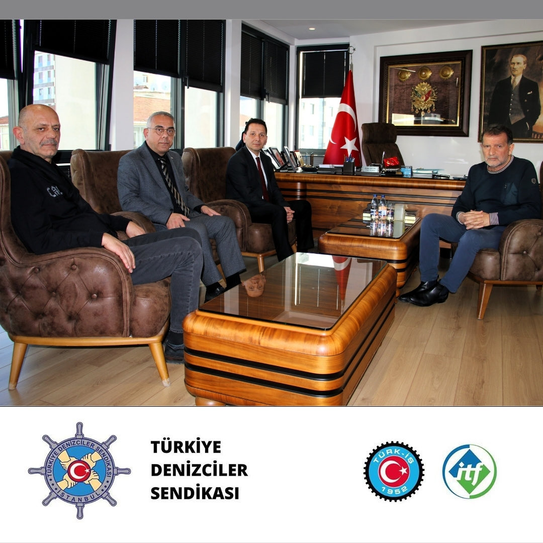 Kıyı Emniyeti Genel Müdürü Mustafa Bankaoğlu ile Kıyı Emniyeti Personel ve Eğitim Dairesi Başkanı İlhan Kahraman, sendikamızı ziyaret etti.
Ziyaret kapsamında Genel Başkanımız İrfan Mete ve Genel Sekreterimiz Eyüp Kasap ile görüşüldü.
Nazik ziyaretleri için teşekkür ederiz.