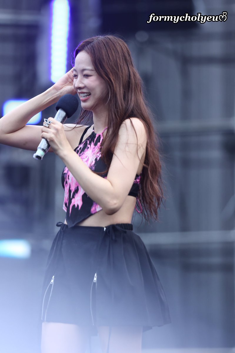 formysolji's tweet photo. 𝐇𝐀𝐏𝐏𝐘 𝐒𝐎𝐋𝐉𝐈 𝐃𝐀𝐘 ᰔᩚ

항상 행복하세요 🥰

#솔지 #solji 
#happysoljiday https://t.co/2AGMMKTqLi