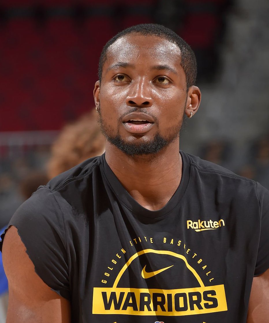 TheDunkCentral's tweet image. The Kings are the ONLY team showing interest in Jonathan Kuminga, per @MontePooleNBCS 

“Of the other 29 teams in the NBA, only the Sacramento Kings have shown interest in acquiring Kuminga, according to league sources. That the Kings are alone on this island makes a statement on…