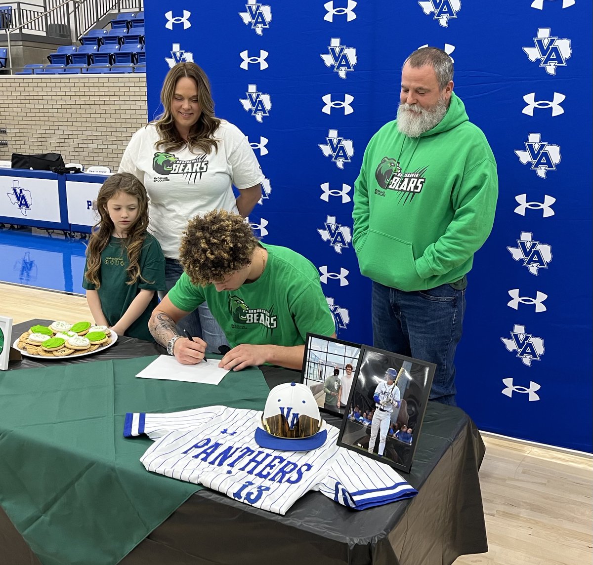 Jason Della Rosa tweet media