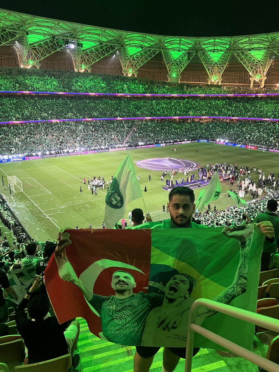 <a href="/ALAHLI_FC/">النادي الأهلي السعودي</a> اجمل ذكرى 💚💚