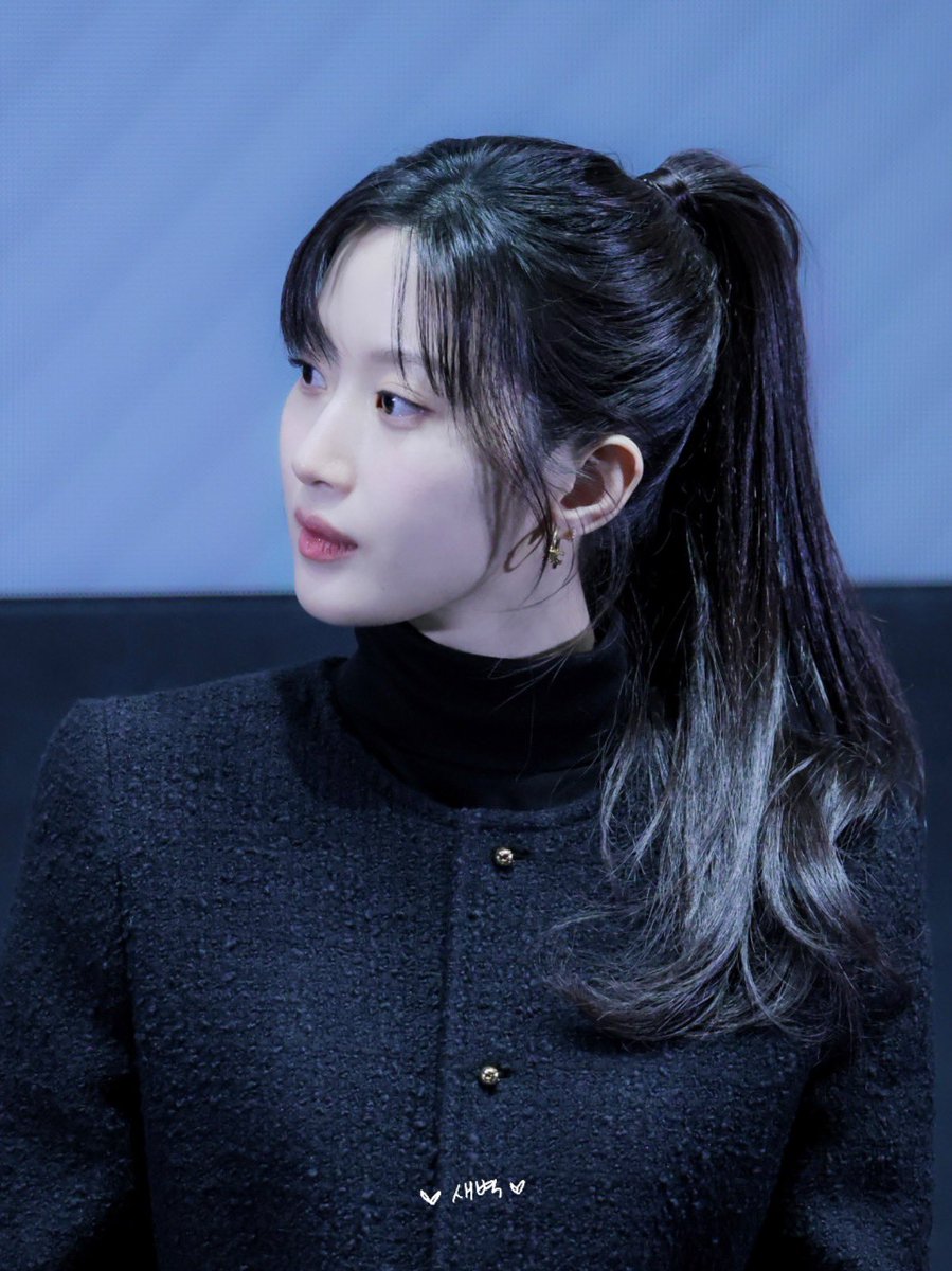 D4WN_MUN's tweet photo. 260107 만약에 우리 GV

우리집 고양이 🐈‍⬛🖤

#문가영 #munkayoung #文佳煐 https://t.co/U4fE5B3RtR