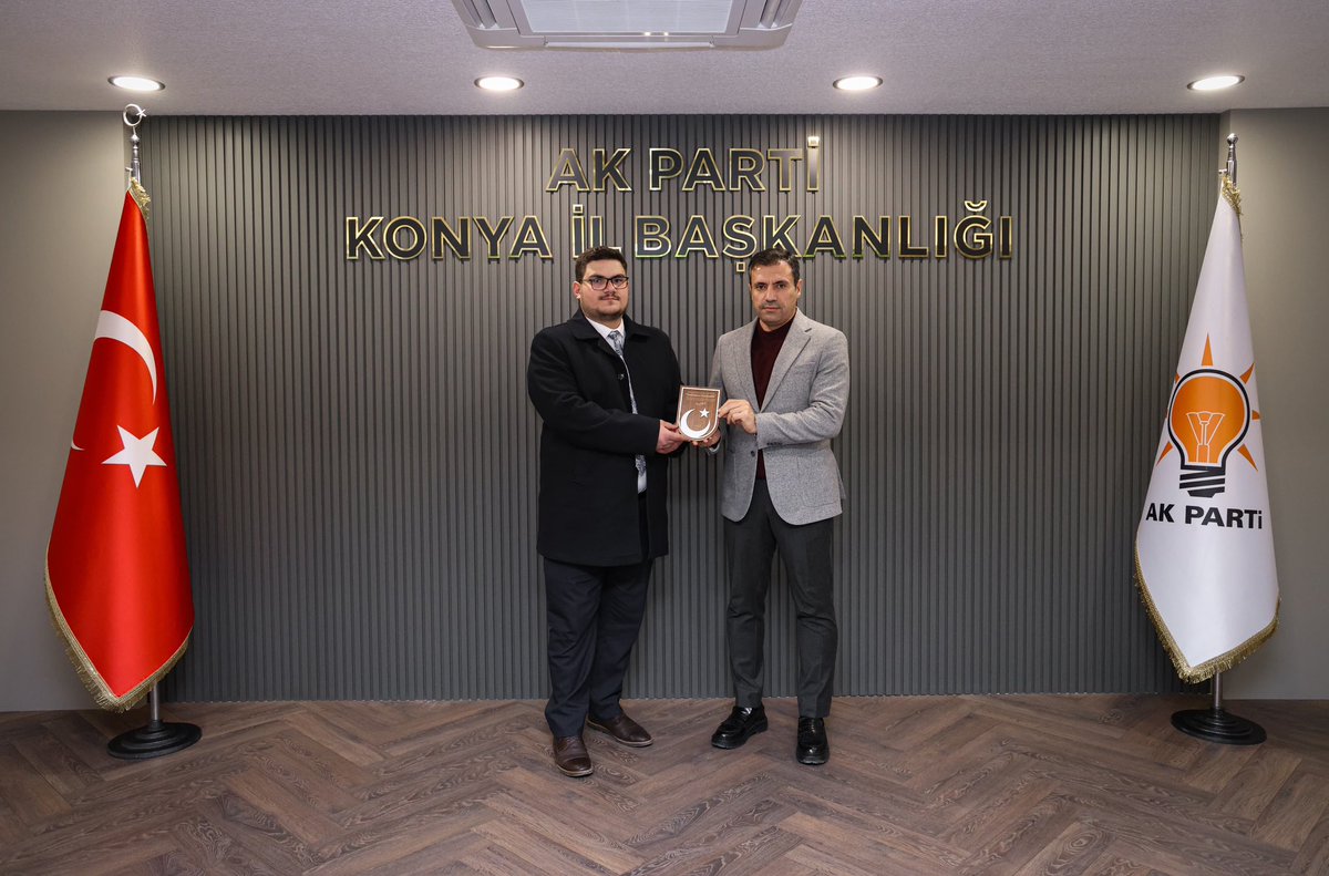 Ak Parti Konya İl Başkanı Sayın Fatih ÖZGÖKÇEN’e nezaket ziyareti gerçekleştirdik. Göstermiş oldukları ilgi ve misafirperverlikten dolayı teşekkür ederiz.