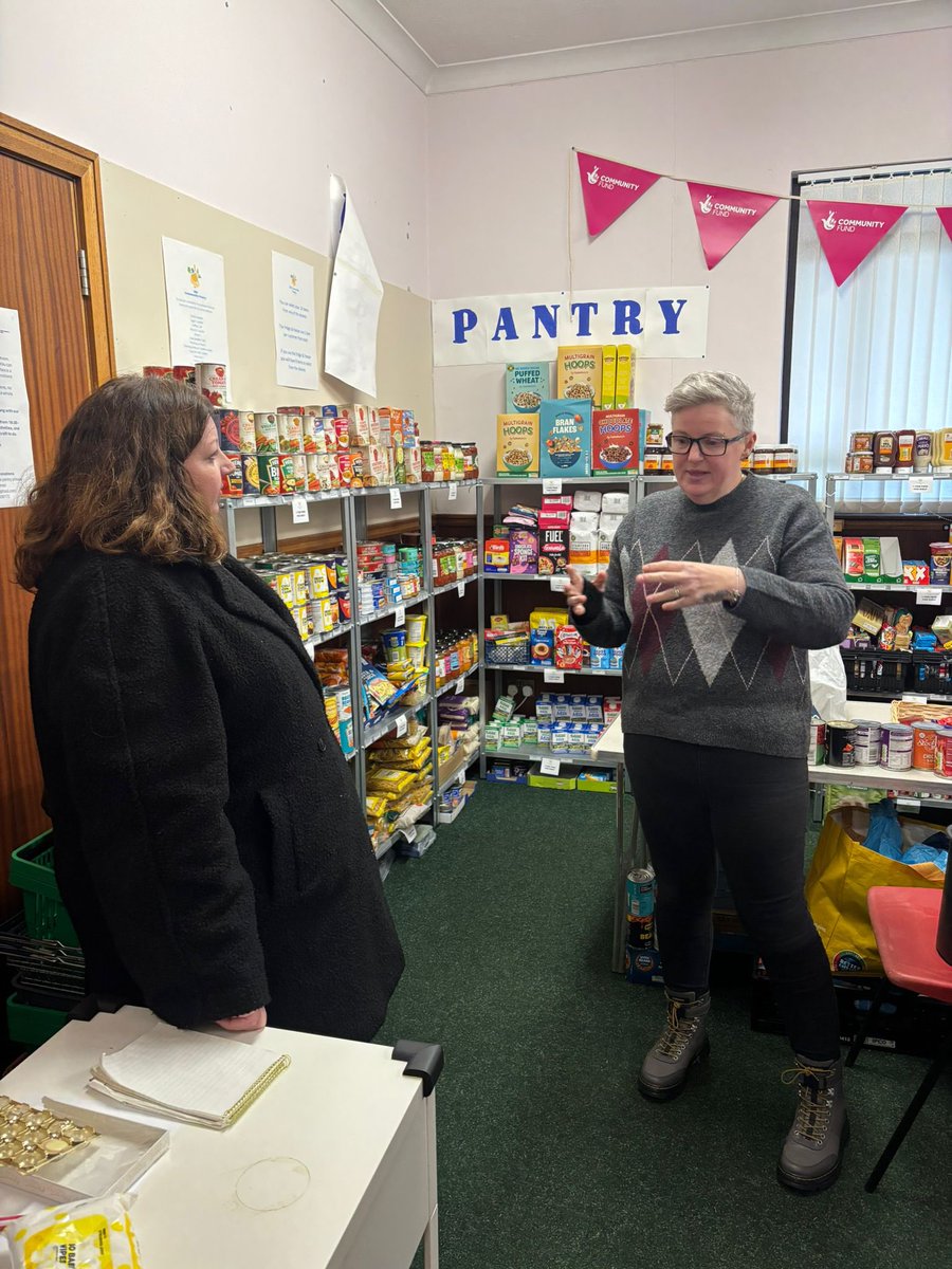 CllrFHennebry's tweet image. It was fantastic to be able to show @kirstyjmcneill &amp;amp; @Labour_Douglas around @DBCFoodPantry yesterday afternoon and explain about the amazing work that is being done in our community.