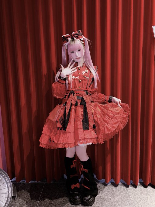 Twitterのコスプレ画像3