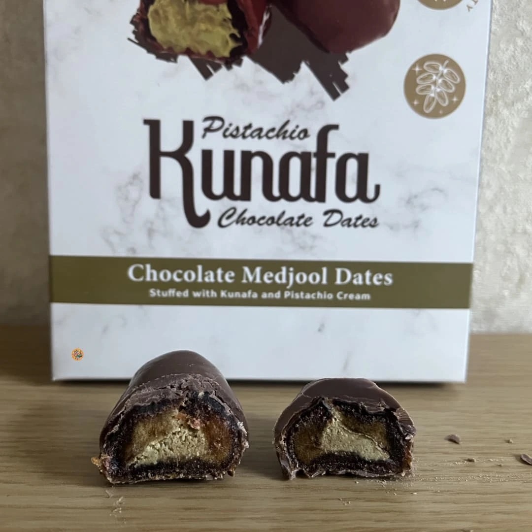 salahuddindates's tweet image. A date can carry sweetness.

Chocolate should carry depth.

#FoodCraft #Salahuddindates