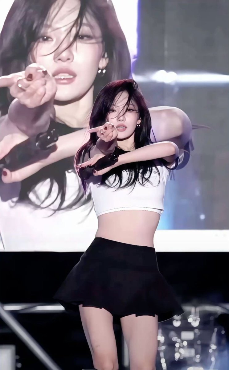 pastyhayo's tweet image. 무대 ver.

1대장