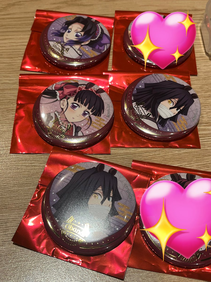 交換】鬼滅の刃 ufotable 干支 午年 缶バッジ アクスタ 譲：カナヲ、伊