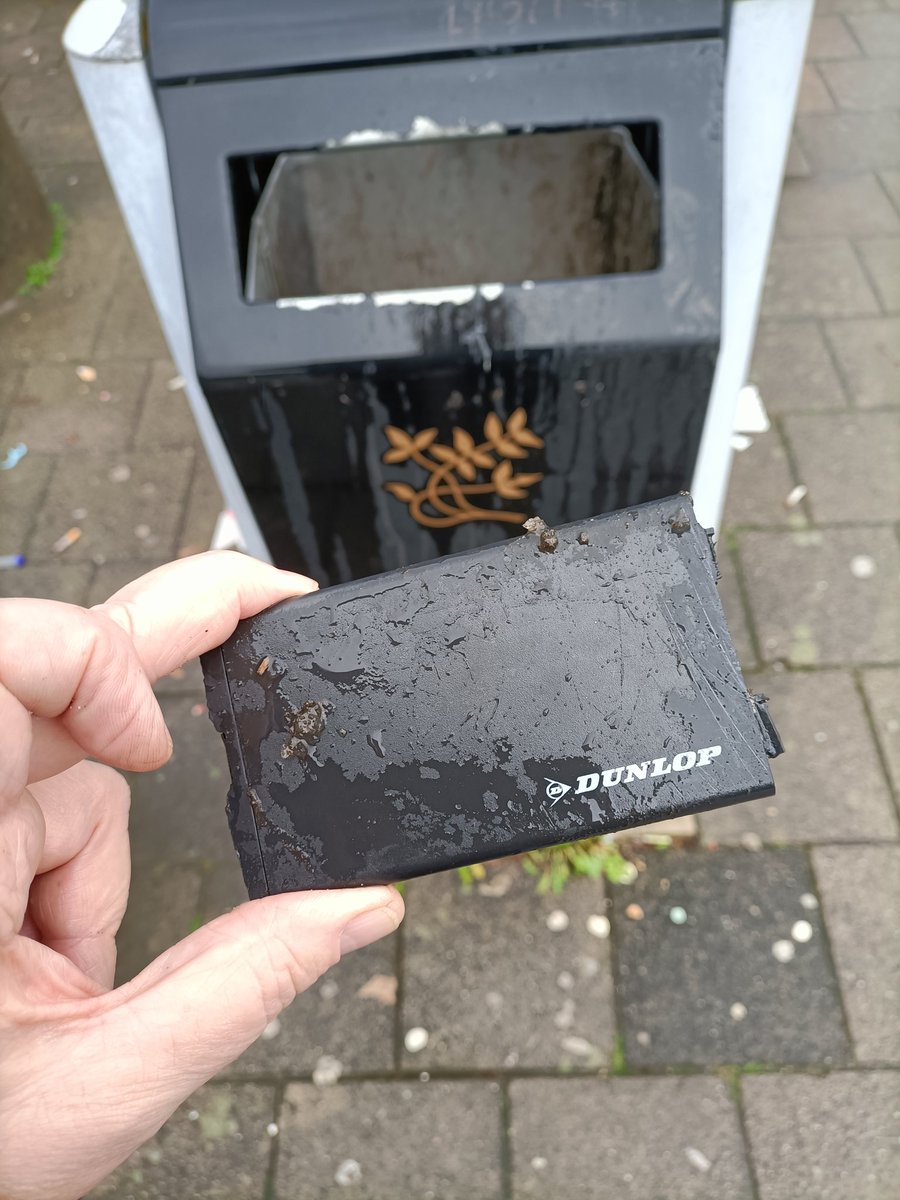 RijswijkSchoon's tweet image. #RijswijkSchoon 🦋 | en weer een #zwerfie opgeraapt waardoor Rijswijk een stukje schoner wordt!
RijswijkSchoon🦋 = héél gewoon!

#litterati