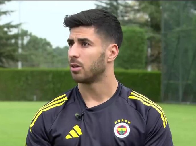 SaracogluSports's tweet photo. Marco Asensio :

"Hayatımda bana Fenerbahçe kadar iyi yaklaşan bir başka kulüp olmadı, ailemi İstanbul'a getirip evimi tuttular. Kucak açtılar. Ben bu ligin içinden geçeceğim." https://t.co/fEHi2AIyqi