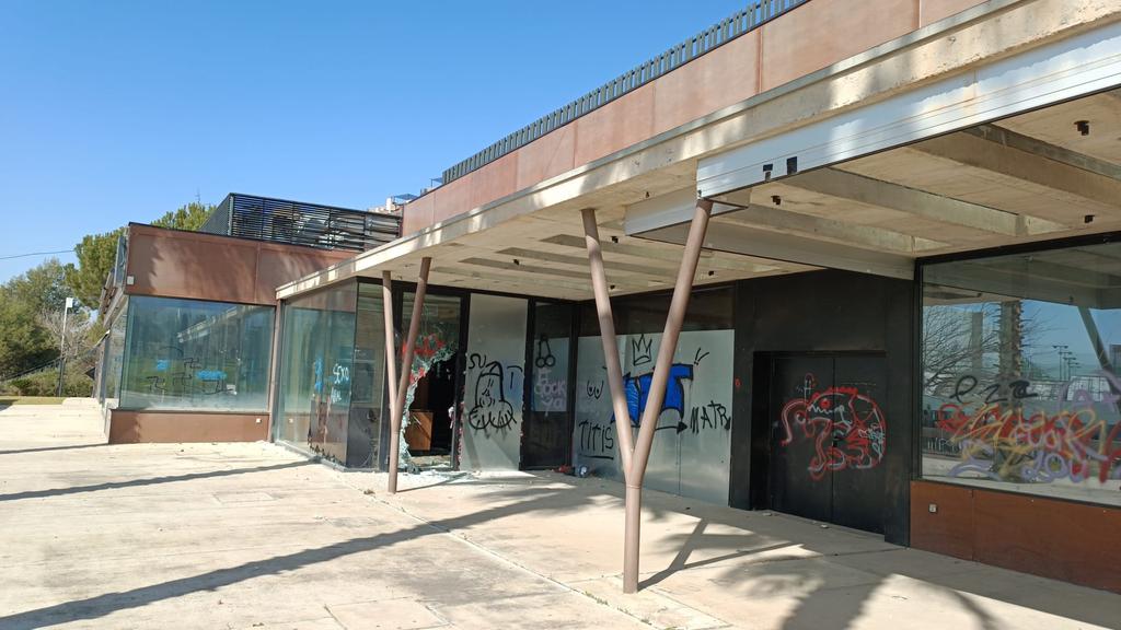 🚨 Granada condenada a pagar casi MEDIO MILLÓN de euros por la gestión urbanística del PP 🚨

⚠️ La sentencia concluye que "no hay ninguna duda", de la responsabilidad del Ayuntamiento.

🚨 El caso Serrallo sigue costándonos el dinero y dañando a la ciudad.