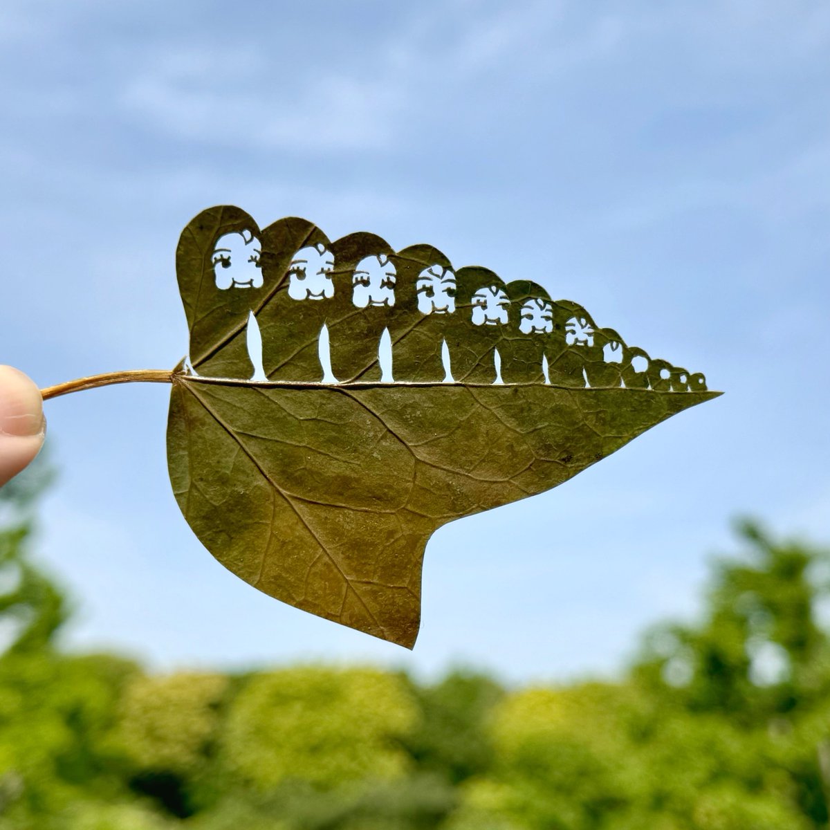 lito_leafart's tweet photo. ｢た〜らこ、た〜らこ、た〜っぷり、た〜らこ〜｣

明日1月10日は…
#明太子の日 https://t.co/WTKy03wGV5
