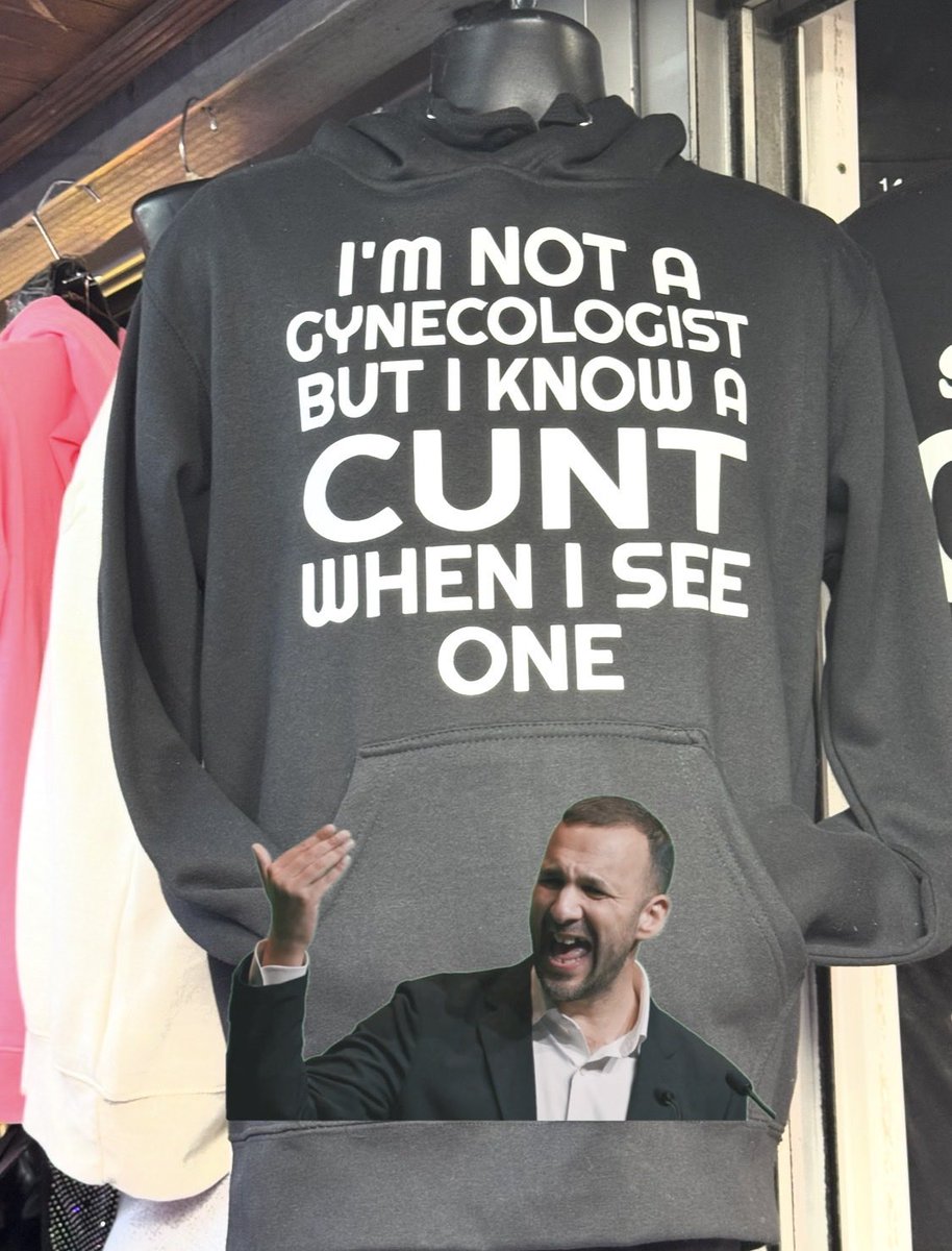 HenrySlack's tweet photo. @NotFarLeftAtAll 🤣🤣🤣🤣🤣🤣🤣🤣🤣🤣🤣 https://t.co/RClEKWtoFV