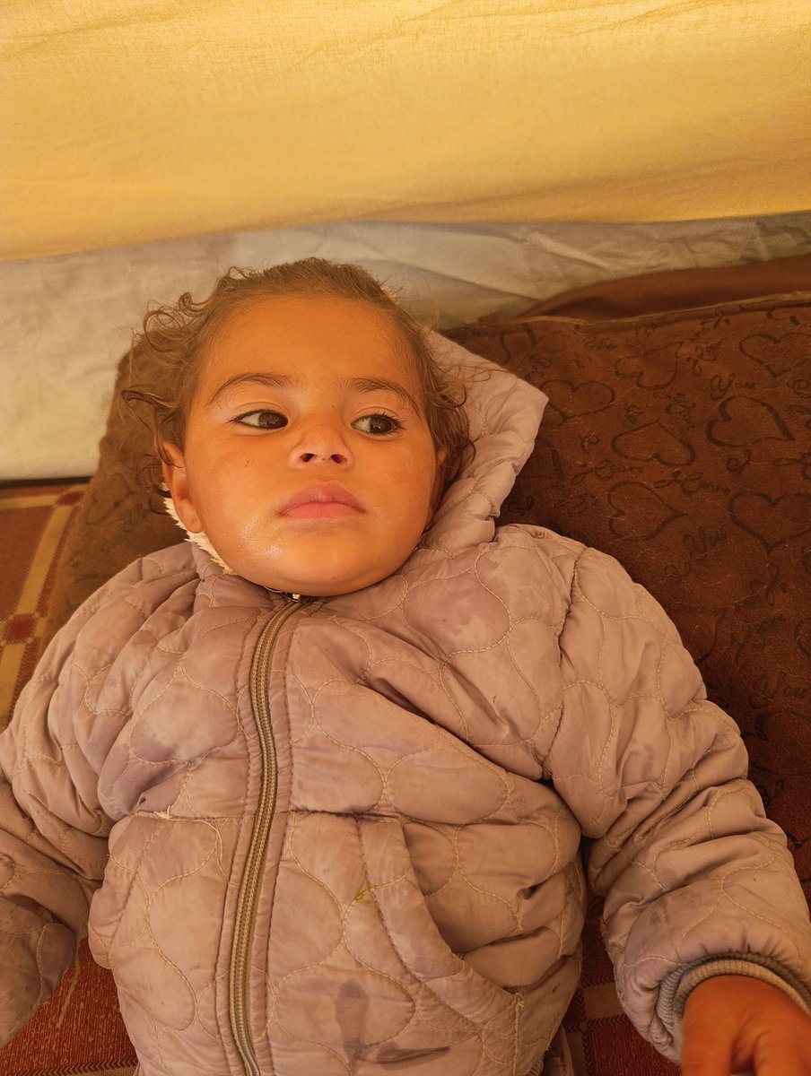 MuhammedSu11949's tweet photo. My daughter Mira is sick and in severe pain. She needs a doctor. Please help me take her to one.
https://t.co/LqXhJpXBb9 https://t.co/lUqnBQ6X47