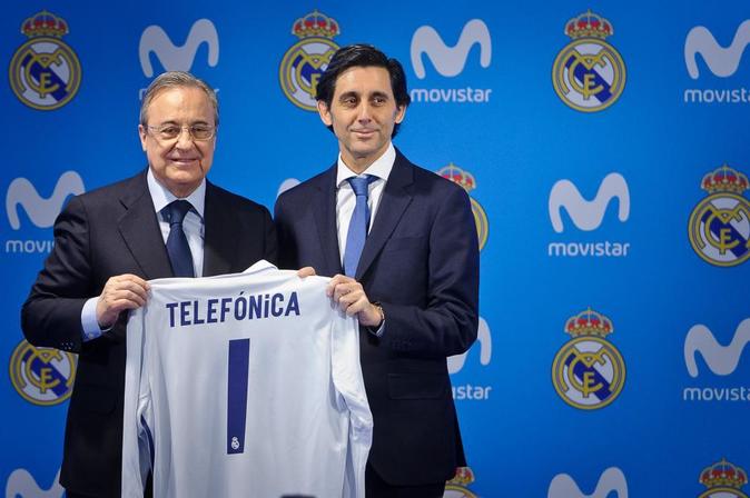 "Mostrar lo que Simeone dijo a Vinni"     MOVISTAR👍😎

"Mostrar repeticiones del posible penal de Camavinga a Simeone y las posibles manos y penal de Rudiger..."   MOVISTAR 👎🤐