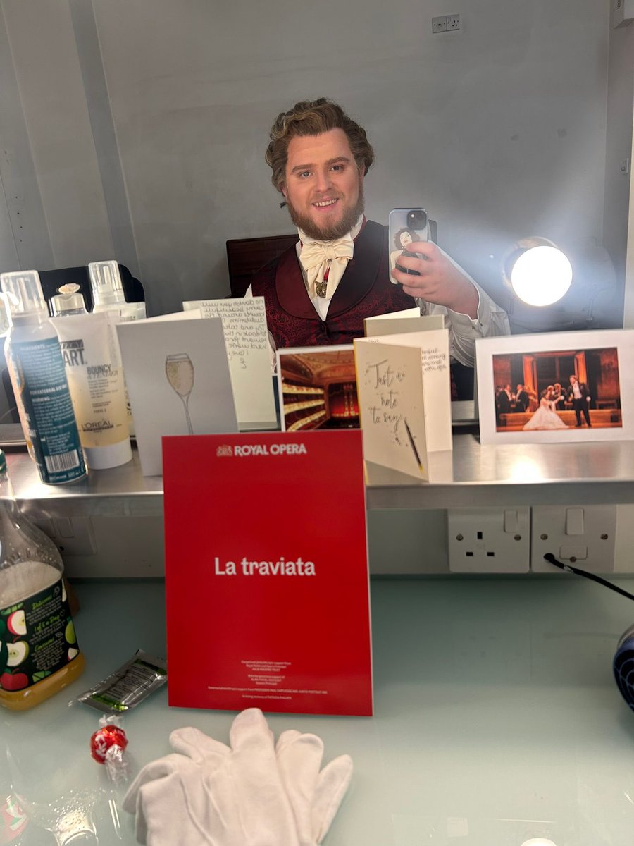 MartKettlewell's tweet photo. A proud day yesterday, watching @PocklingtonOPs Sam Hird taking to the stage at the Royal Opera House in La Traviata. The journey began @PockSchool https://t.co/65aF9c6KTW