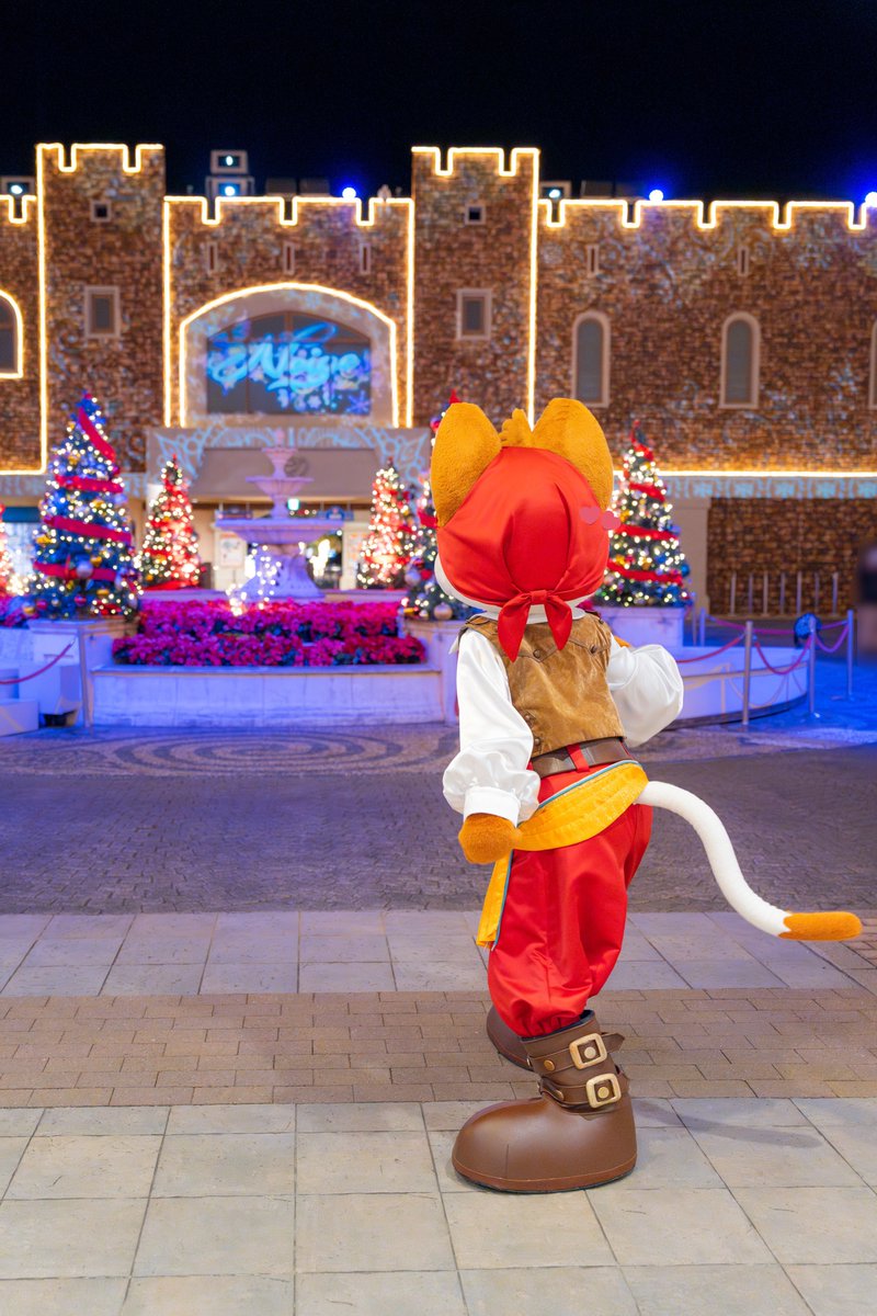 Fritas_L's tweet photo. ガトーくんとネージュ(のロゴ)のコラボ🐱❄️

「ネージュのロゴ出てる👀‼️」って目を凝らしてたガトーくん

#ガトー #ラグナシア https://t.co/IRm3rWg4u4