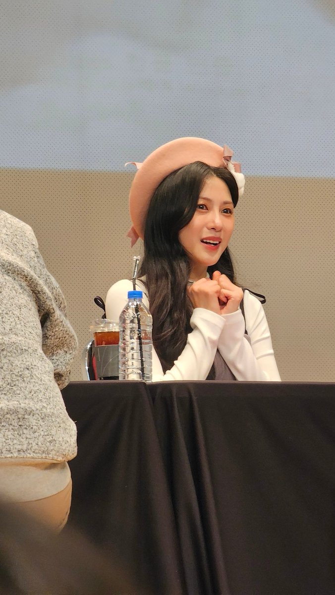 할일없는하루 tweet media