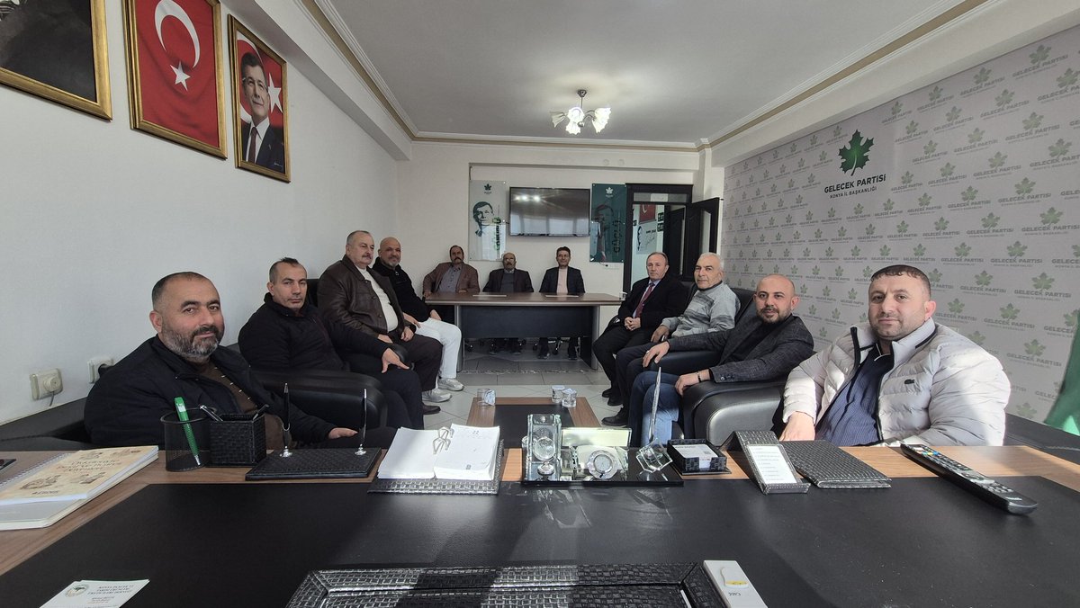 Karatay teşkilatımızla birlikte kongre sürecini kapsamlı bir şekilde değerlendiriyoruz.

 İnşallah Karatay’a yakışır, güçlü ve dinamik bir yeni yönetimle Karatay ilçemizde Gelecek Partisi bayrağını daha da yükseklere taşıyacak, sahada ve gönüllerde çok daha güçlü bir şekilde