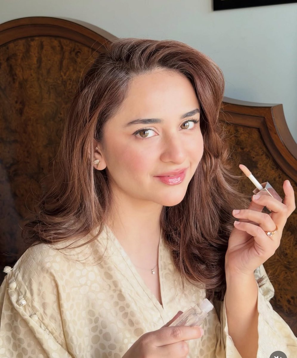 KSam7313's tweet image. This gorgeous face showing up and blessing our timelines ✨🌙🤩