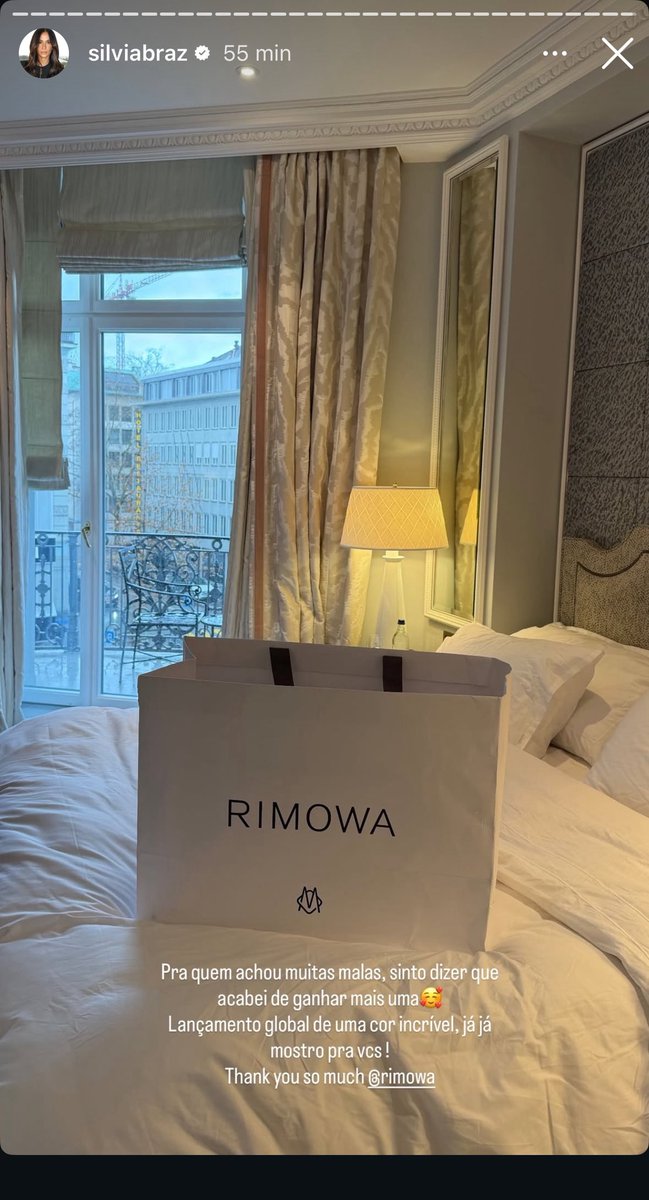 julianaribe's tweet image. Acordei com a silvia braz dando aquele aviso que acervo de rimowa aumentou. Querida.