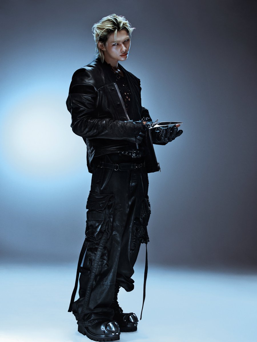 BELIFTLAB's tweet image. #ENHYPEN 'THE SIN : VANISH' Still &amp;lt;Knife&amp;gt;

#엔하이픈 #THE_SIN_VANISH #EN_Knife