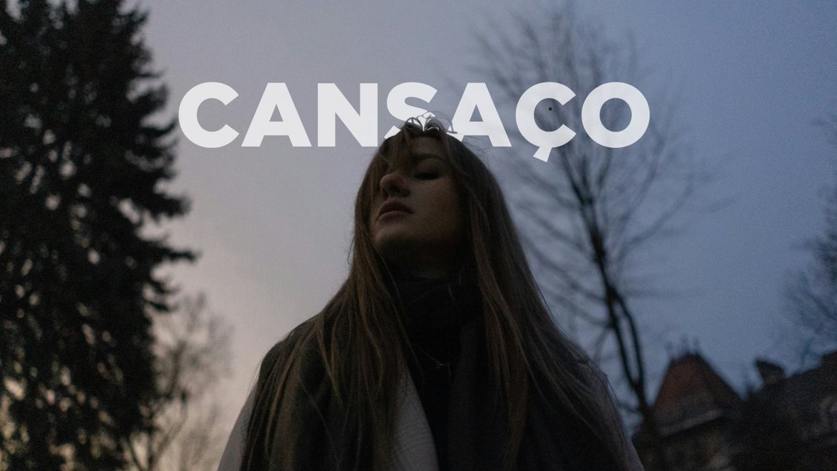 _CloudyyDesign's tweet image. Exaustão e Cansaço.
Não é preguiça.
Não é falta de vontade.
É peso acumulado.
É seguir mesmo vazio.

Nesse trabalho eu busquei retratar esse sentimento, porém não de forma bonita, mas de forma real.

#exaustão #cansaço #design #thumbmaker