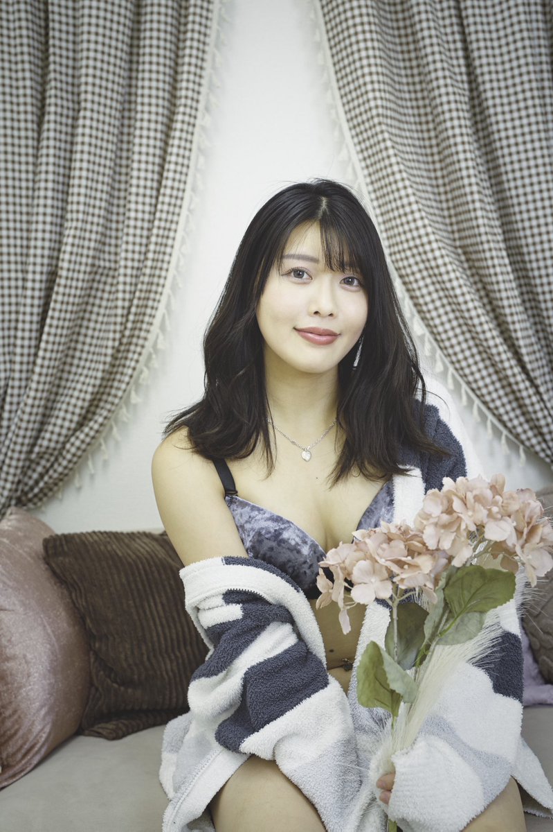 ☺︎香奈子☺︎ あと4枠埋めてね💐🤍 ⬇️夜複数枚インスタあげる予定♡